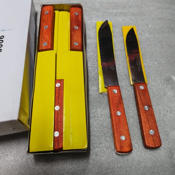 Chefs knife(sturdy brown )